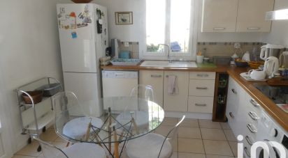 Traditional house 6 rooms of 160 m² in Pierrefeu-du-Var (83390)