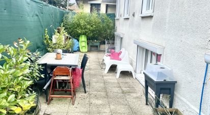 Townhouse 4 rooms of 82 m² in Houilles (78800)