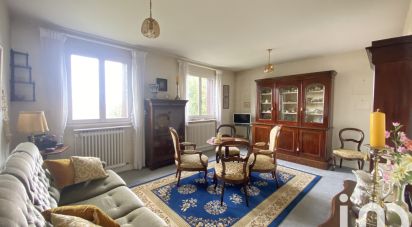 Traditional house 8 rooms of 190 m² in Villebon-sur-Yvette (91140)