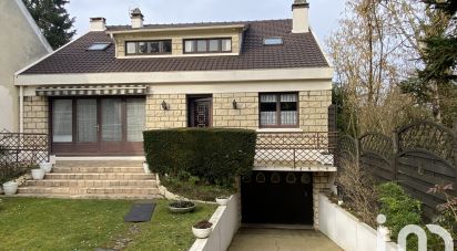 Traditional house 8 rooms of 190 m² in Villebon-sur-Yvette (91140)