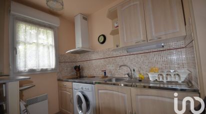 Apartment 2 rooms of 44 m² in Wissous (91320)