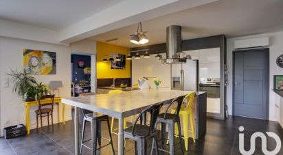 Maison 6 pièces de 196 m² à Chemillé-en-Anjou (49120)