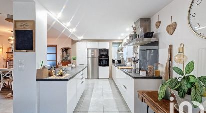 Maison 5 pièces de 135 m² à Saint-Brieuc-des-Iffs (35630)