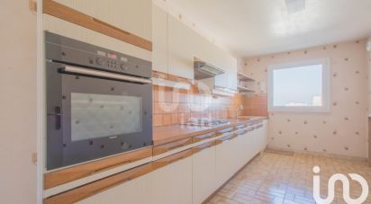 Apartment 3 rooms of 66 m² in Créteil (94000)