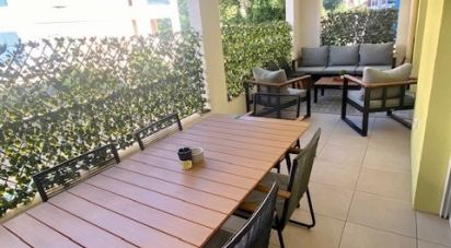 Appartement 4 pièces de 79 m² à Roquefort-les-Pins (06330)