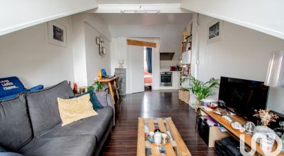 Studio 1 room of 33 m² in Montrouge (92120)