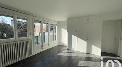 Studio 1 room of 30 m² in Asnières-sur-Seine (92600)