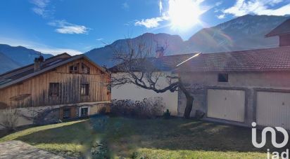 Village house 6 rooms of 122 m² in Grand-Aigueblanche (73260)