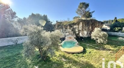 Traditional house 5 rooms of 150 m² in Beaucaire (30300)