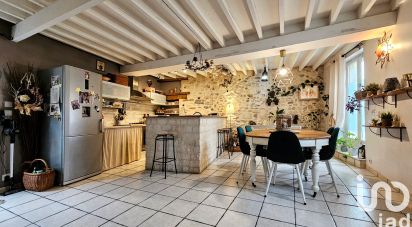 House 6 rooms of 156 m² in Grisy-les-Plâtres (95810)