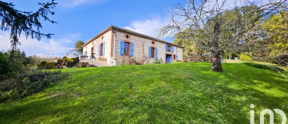 Maison de campagne 7 pièces de 185 m² à Durfort-Lacapelette (82390)