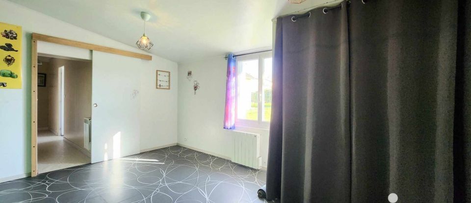 House 4 rooms of 147 m² in Vouneuil-sur-Vienne (86210)