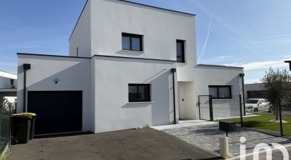 Maison 6 pièces de 160 m² à Le Plessis-Grammoire (49124)