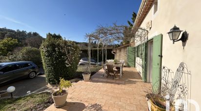 Traditional house 6 rooms of 132 m² in Caumont-sur-Durance (84510)