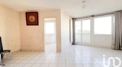 Apartment 3 rooms of 61 m² in Créteil (94000)