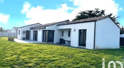 House 6 rooms of 128 m² in Les Sables-d'Olonne (85100)