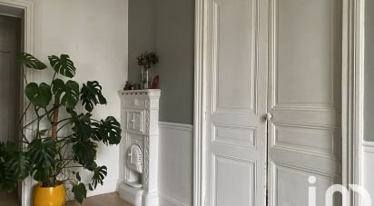 Apartment 2 rooms of 37 m² in Paris (75018)