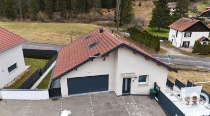 Maison 7 pièces de 173 m² à La Cluse-et-Mijoux (25300)