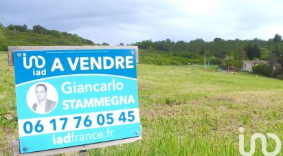 Land of 790 m² in Manosque (04100)