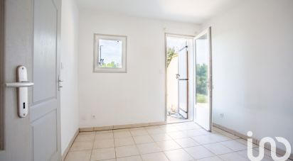 House 4 rooms of 83 m² in Estézargues (30390)