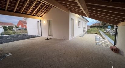 House 4 rooms of 110 m² in Orleix (65800)