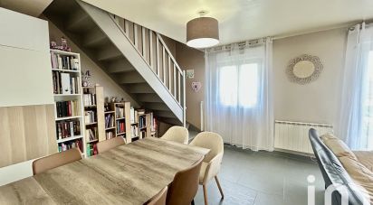 Maison 4 pièces de 91 m² à Sainte-Marie-aux-Chênes (57255)