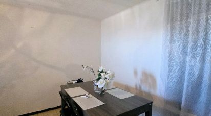 Apartment 3 rooms of 55 m² in Marseille (13015)