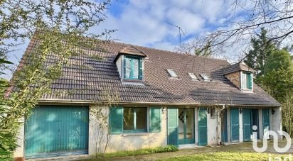 Maison 9 pièces de 195 m² à Boissise-le-Roi (77310)