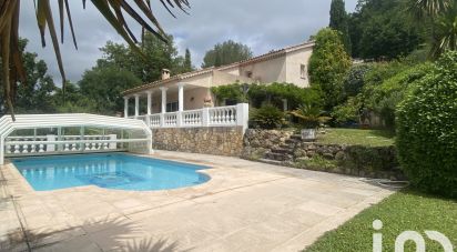 Maison traditionnelle 7 pièces de 175 m² à Châteauneuf-Grasse (06740)