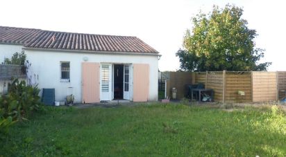 Maison 2 pièces de 59 m² à Courçon (17170)