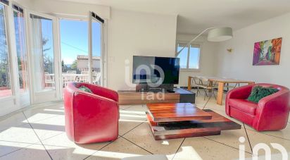 House 6 rooms of 167 m² in Saint-Raphaël (83700)