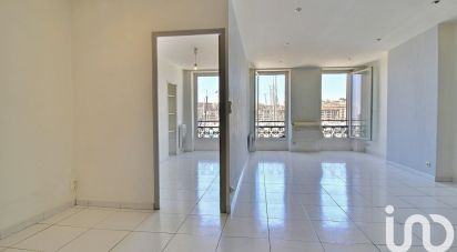 Apartment 3 rooms of 65 m² in Marseille (13007)