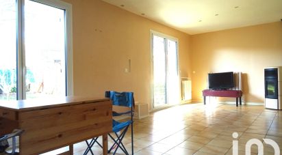 House 6 rooms of 90 m² in Bondoufle (91070)