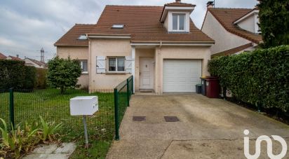 Pavilion 7 rooms of 121 m² in Chelles (77500)