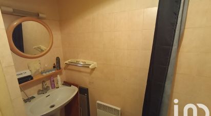 Studio 1 room of 35 m² in Parthenay (79200)