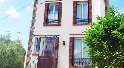 Traditional house 7 rooms of 103 m² in Argenteuil (95100)