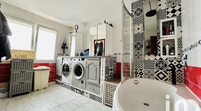 Maison 6 pièces de 161 m² à Saveuse (80470)