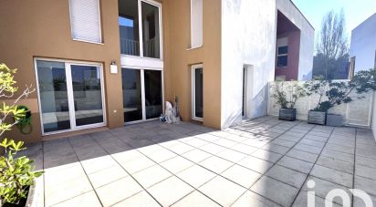 Duplex 4 rooms of 82 m² in Stains (93240)