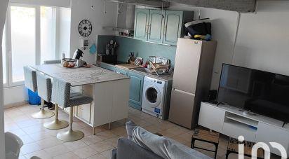 Apartment 2 rooms of 44 m² in Solliès-Ville (83210)