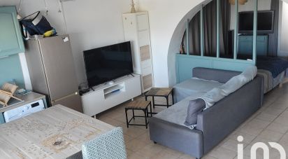 Apartment 2 rooms of 44 m² in Solliès-Ville (83210)