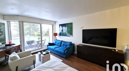 Studio 1 room of 38 m² in Paris (75016)