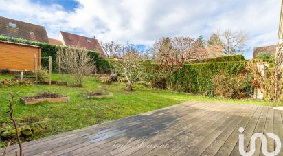 Maison traditionnelle 6 pièces de 130 m² à Chambourcy (78240)