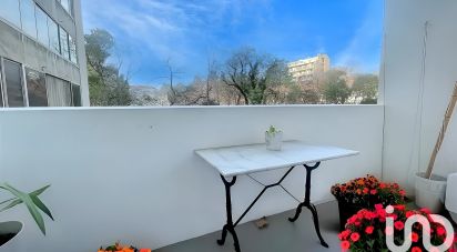 Apartment 3 rooms of 64 m² in Marseille (13005)