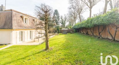 House 6 rooms of 140 m² in Bièvres (91570)