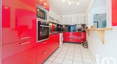 Apartment 5 rooms of 83 m² in Roissy-en-Brie (77680)