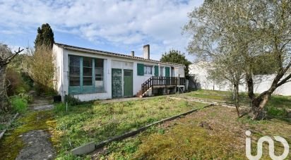 House 5 rooms of 100 m² in Sainte-Marie-de-Ré (17740)