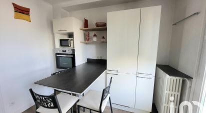 Appartement 3 pièces de 81 m² à Saint-Étienne (42000)