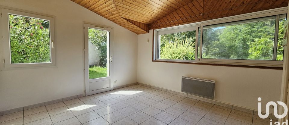 House 6 rooms of 126 m² in Vertou (44120)