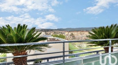 Apartment 3 rooms of 64 m² in La Ciotat (13600)