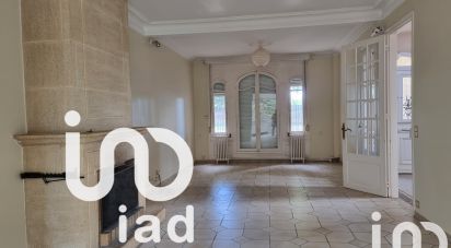 Traditional house 6 rooms of 170 m² in Chauny (02300)